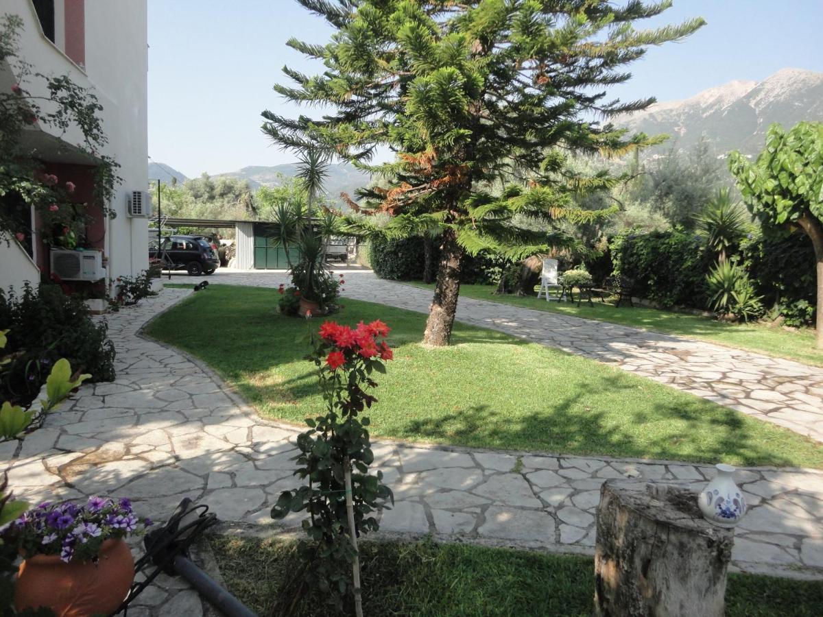 Nely'S Luxury Home Nydri  Exterior photo