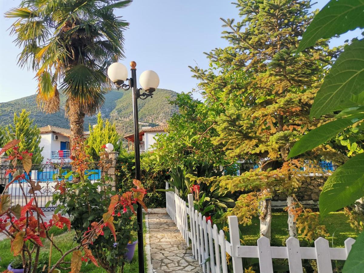 Nely'S Luxury Home Nydri  Exterior photo